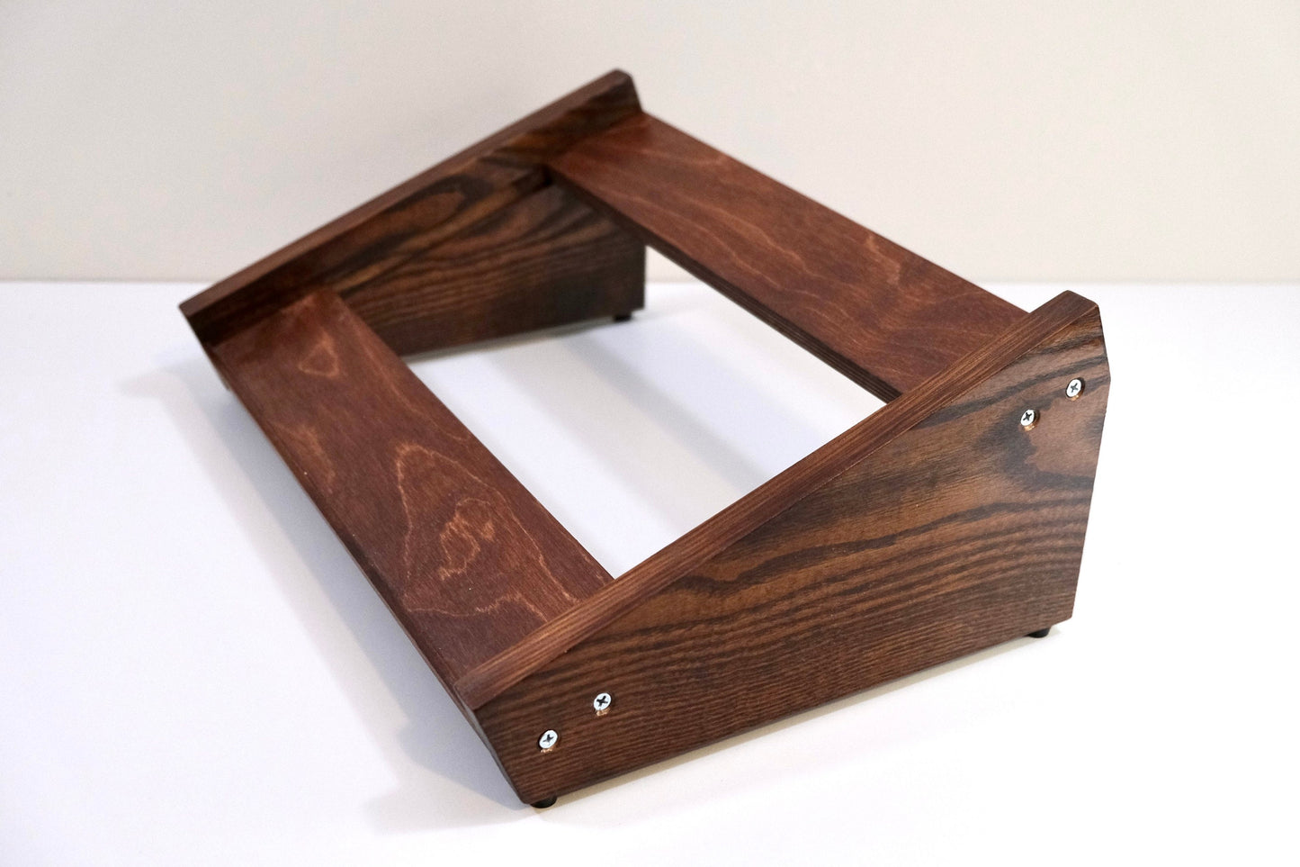 Native Instruments Maschine stand