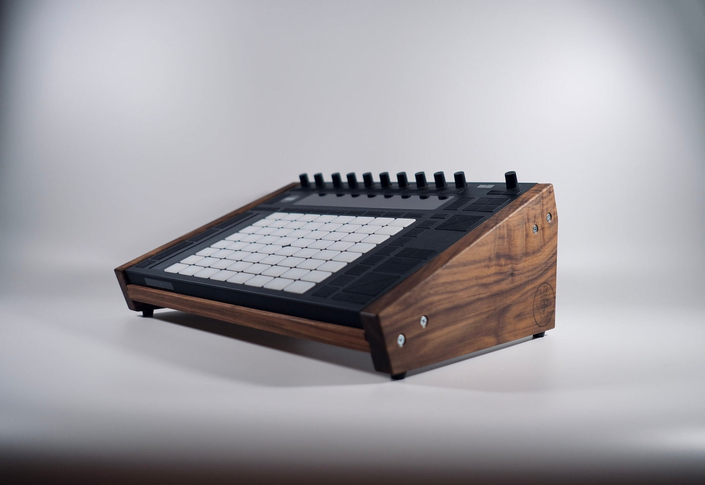 Ableton Push Stand // desktop rack for ableton live push 2 or 3 controller